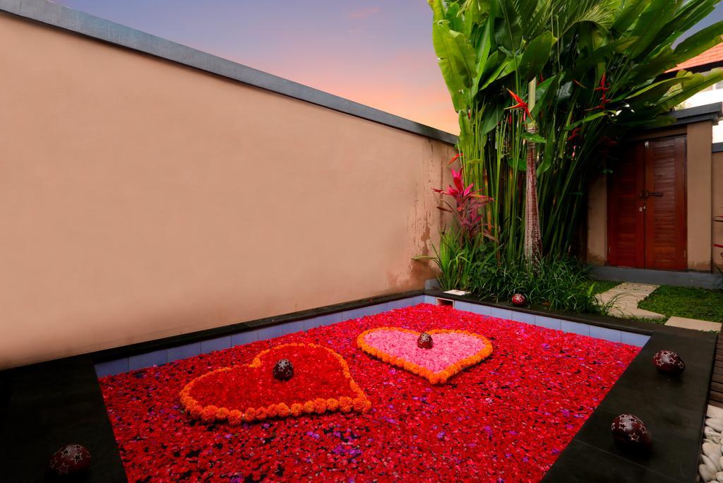 Thantha Ubud Villa Exterior photo